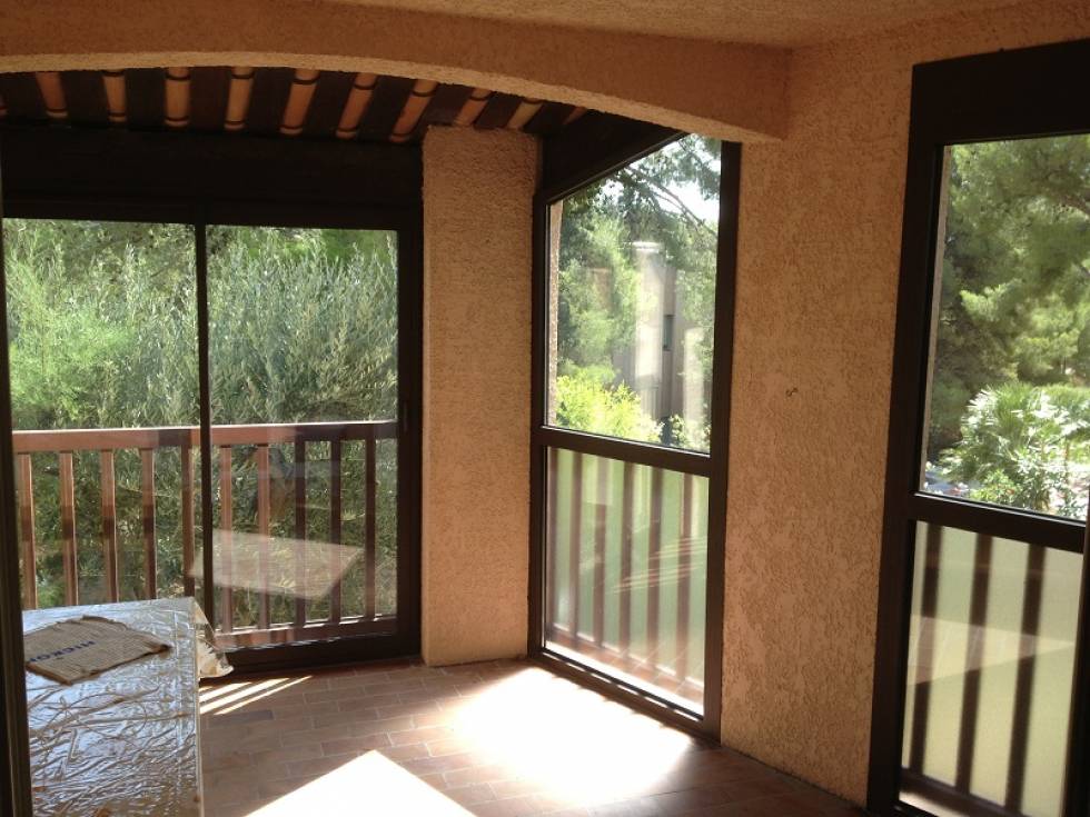 Fermeture de balcon Carry le Rouet