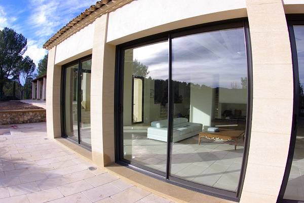 Baies vitrées aluminium Aix en Provence