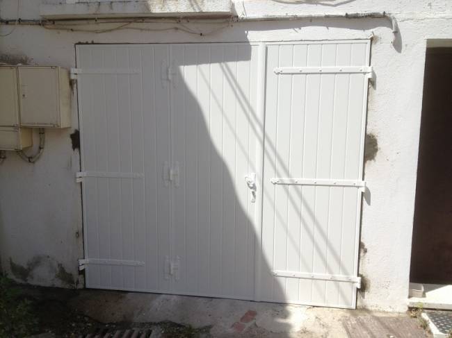 Volet battant Chateauneuf les Martigues