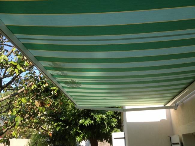 Fourniture et installation de store à Gignac la Nerthe