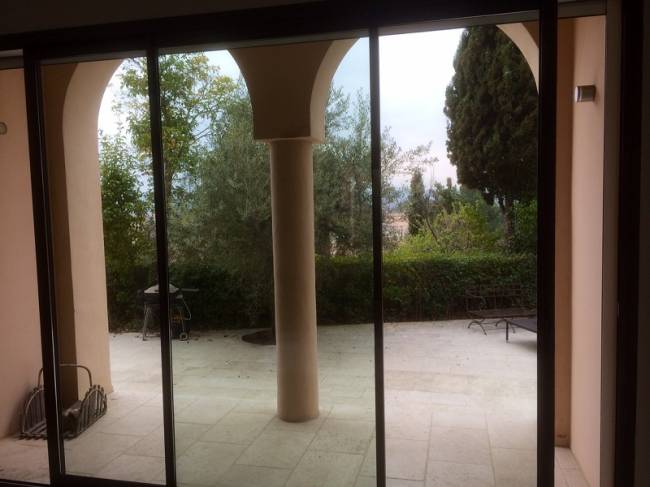Fabrication  et  installation  de  baies  vitrées  et  de  porte  fenêtre  à Aix  en  Provence