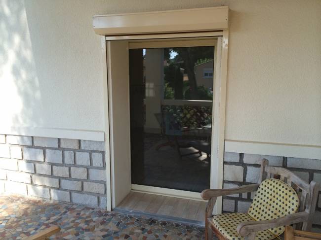 Pose de fenêtre en aluminium à Carry le Rouet