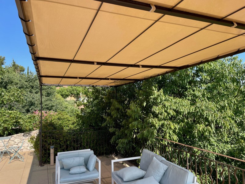 pergola acier avec toile 