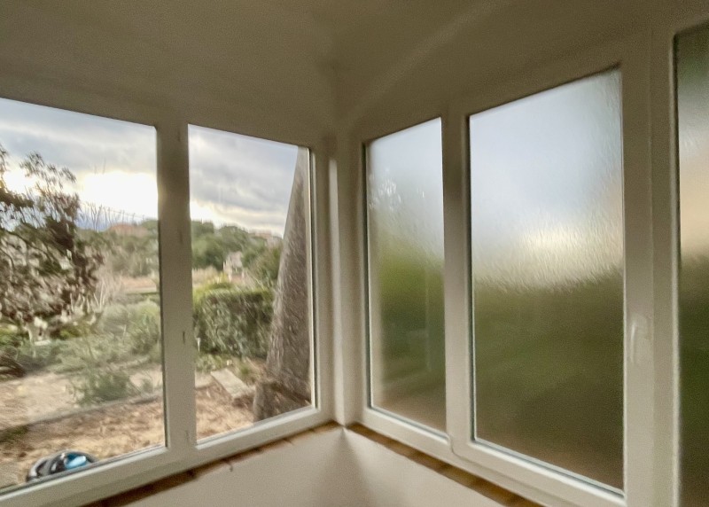 Réalisation de menuiseries en PVC sous cintrages