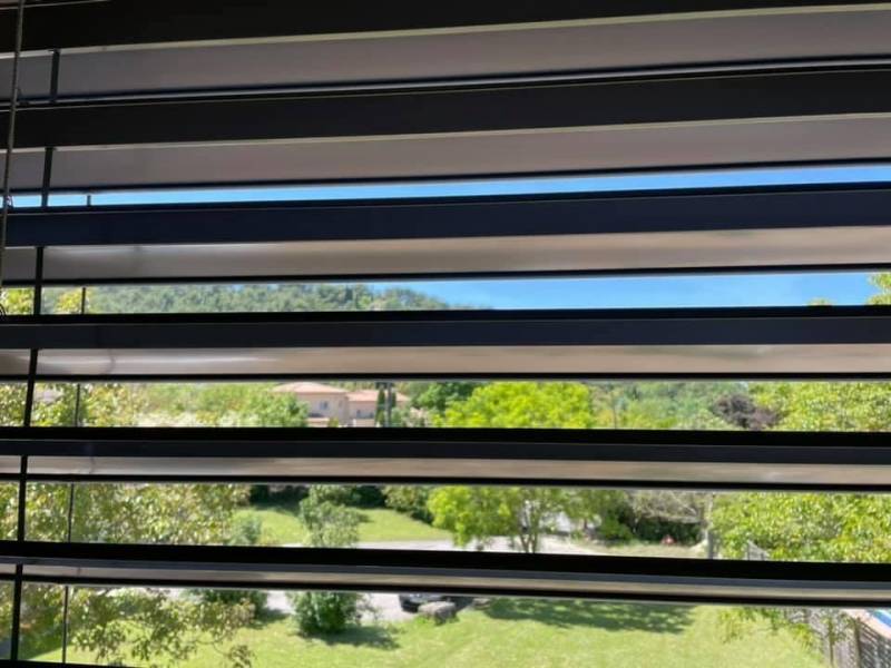 Pose de BSO sur mesure à St Marc Jaumegarde