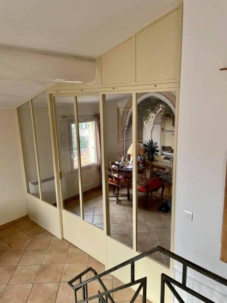 Création d'une verrière en métal sur la Côte Bleue