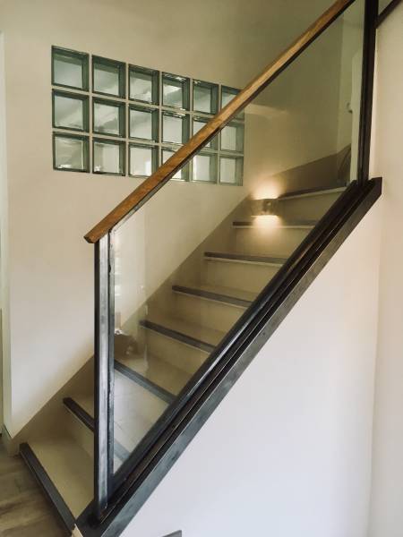 Fourniture et installation de garde corps sur mesure près d'Aix en Provence