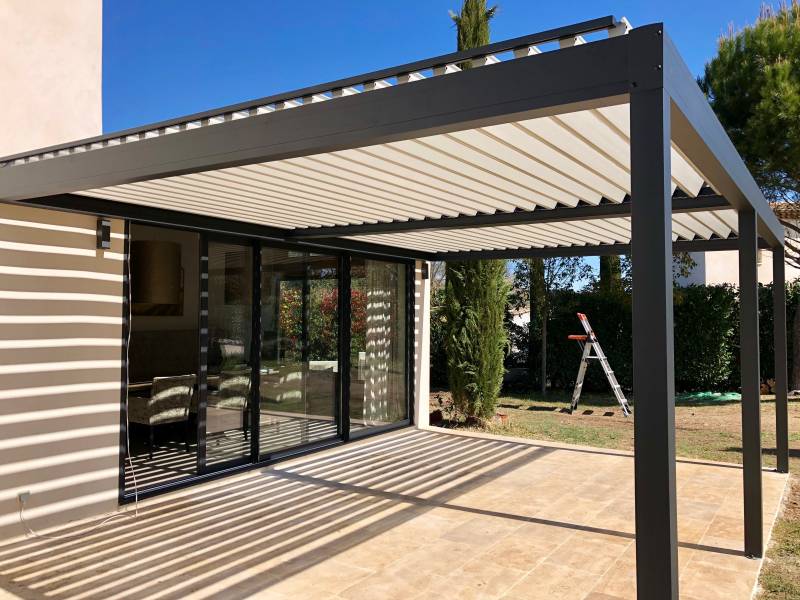 Réalisation de pergola en aluminium MARITON