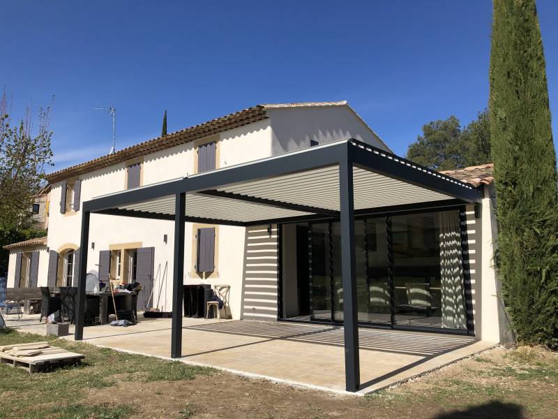 Pose de pergola PERGOL AIR à Aix en Provence