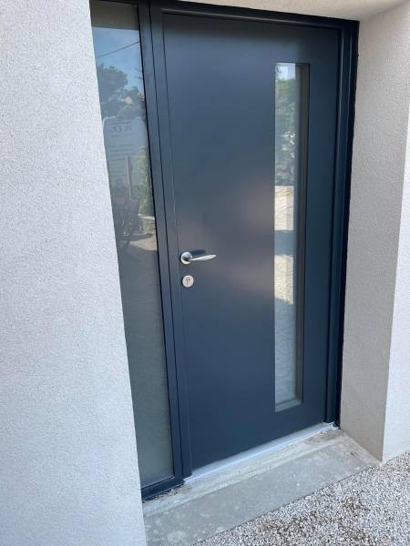 Pose de porte d'entrée euradif