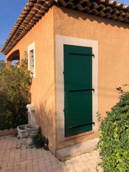 Pose de volets battants à Martigues