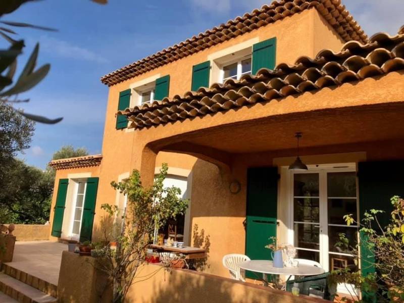 Fourniture de volets en aluminium à Martigues